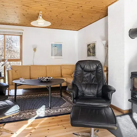 4 Star Holiday Home In Jerup *